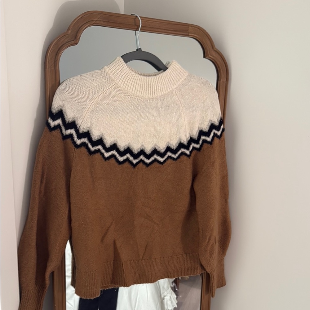 Ann Taylor: Brown and Cream Women's Sweater